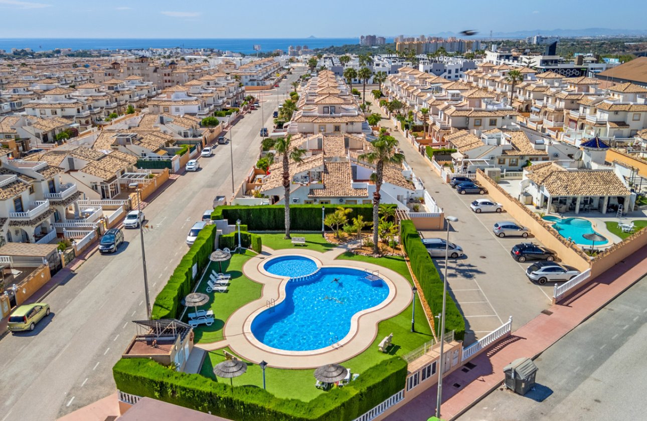 Revente - Quad House -
Cabo Roig - Costa Blanca
