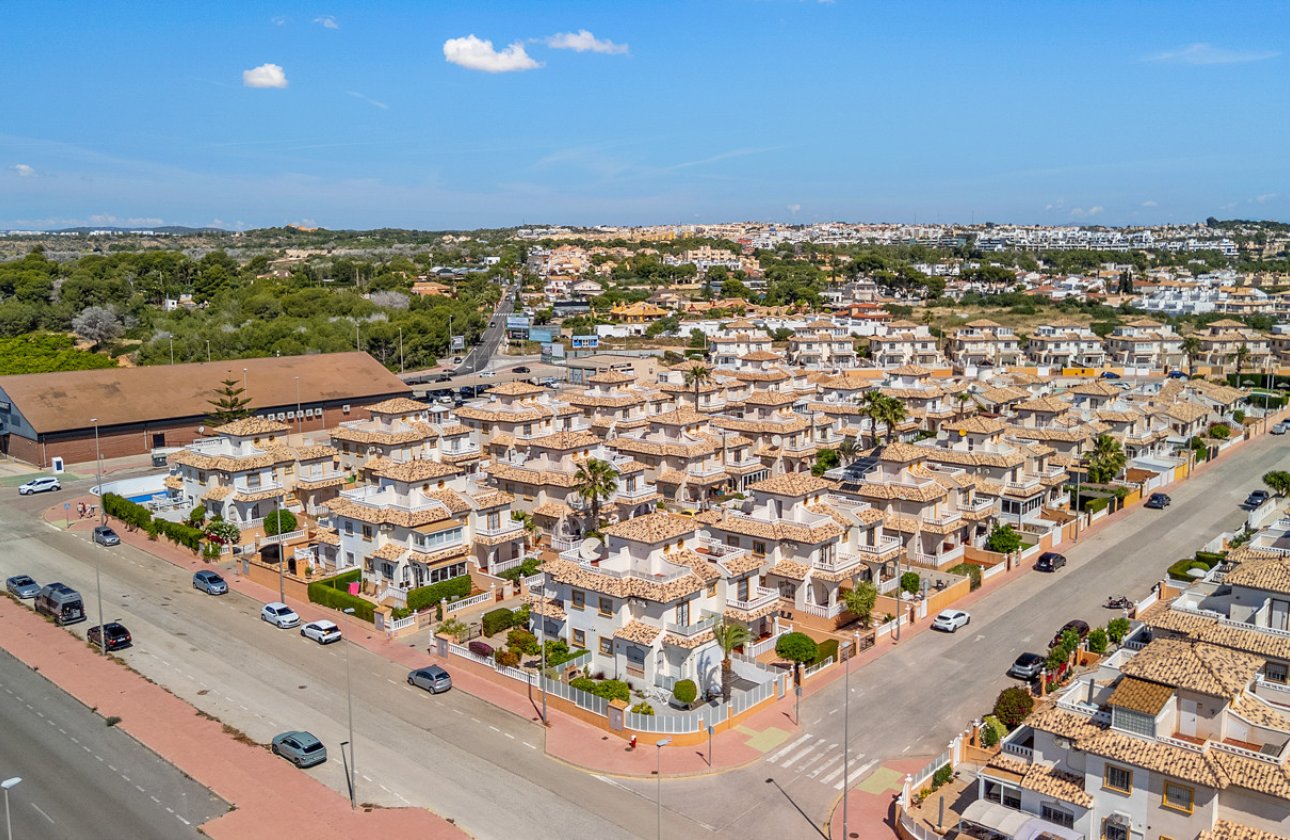 Revente - Quad House -
Cabo Roig - Costa Blanca