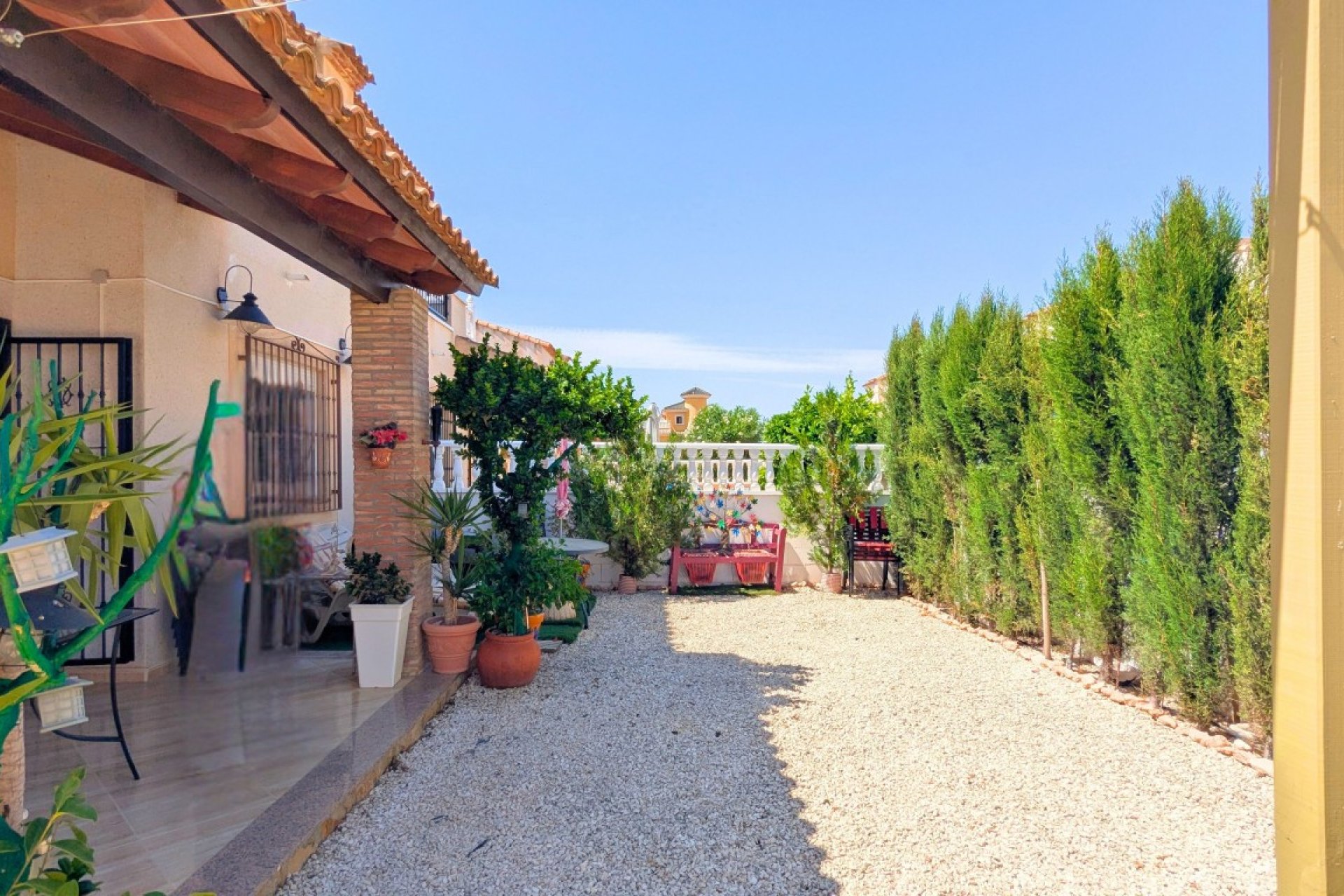 Revente - Quad House -
Lo Crispin - Inland