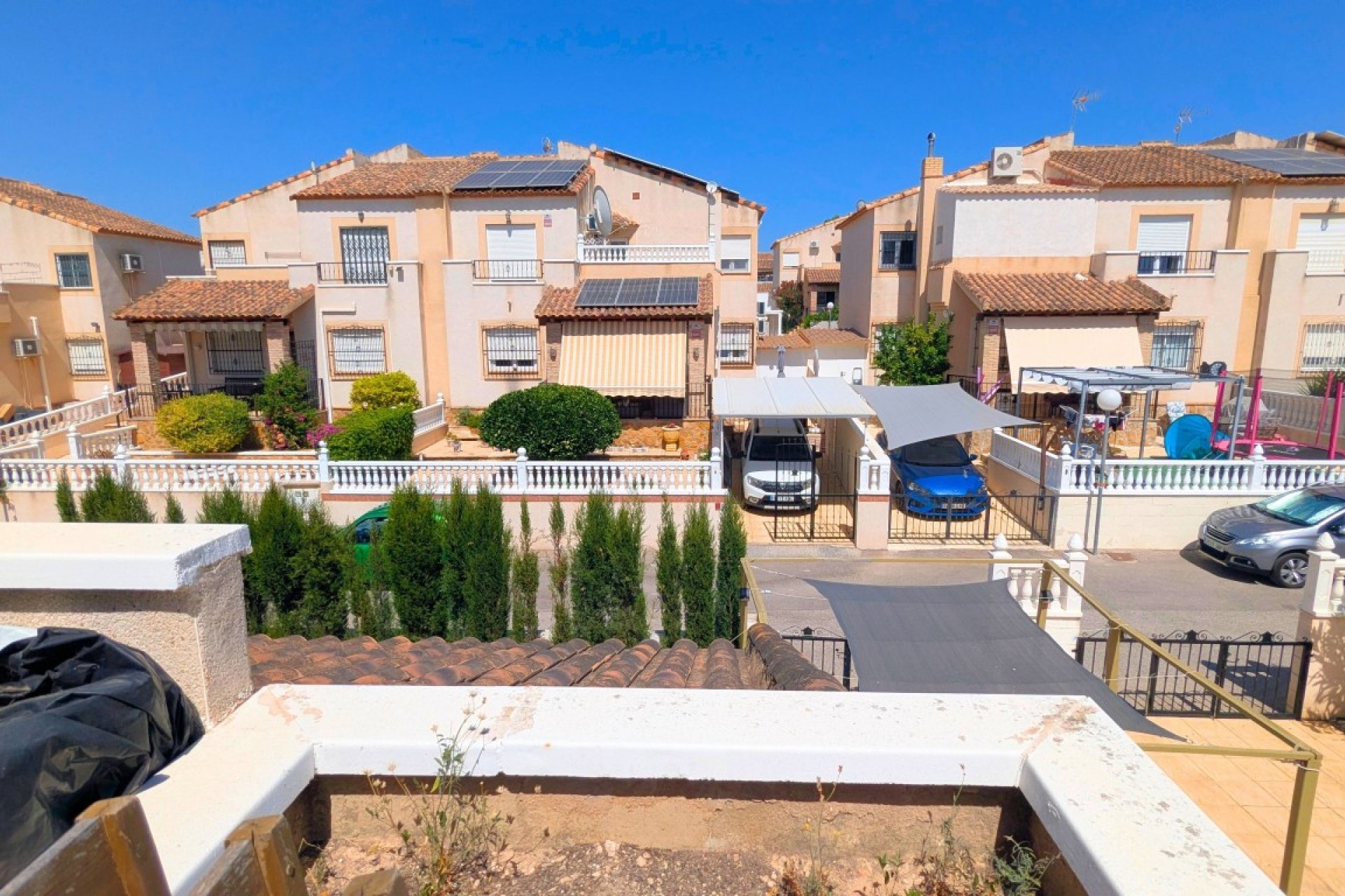 Revente - Quad House -
Lo Crispin - Inland