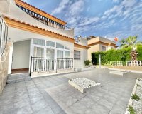 Revente - Quad House -
Orihuela Costa - Playa Flamenca