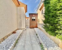 Revente - Quad House -
Orihuela Costa - Playa Flamenca