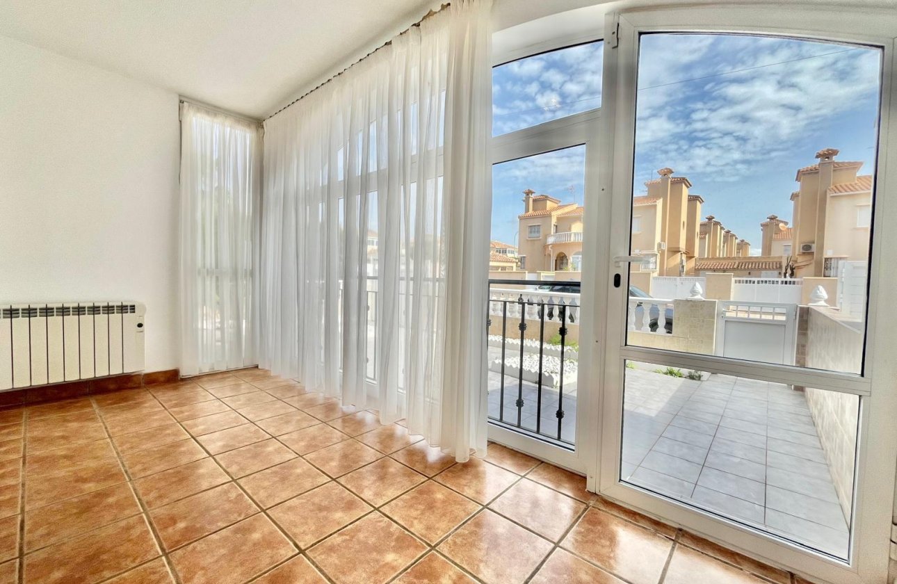 Revente - Quad House -
Orihuela Costa - Playa Flamenca
