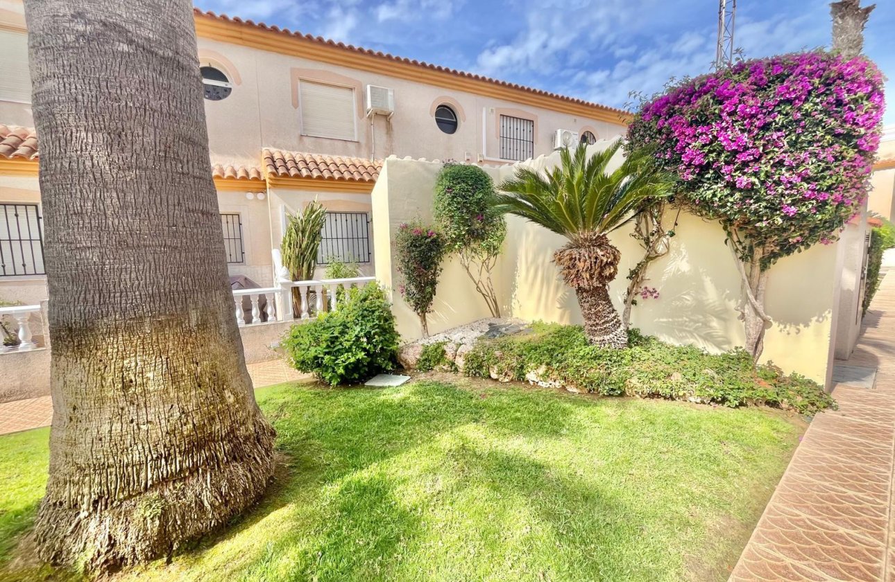 Revente - Quad House -
Orihuela Costa - Playa Flamenca