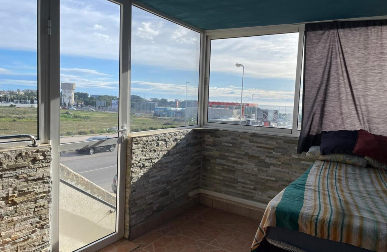 Revente - Quad House -
Orihuela Costa - Punta Prima