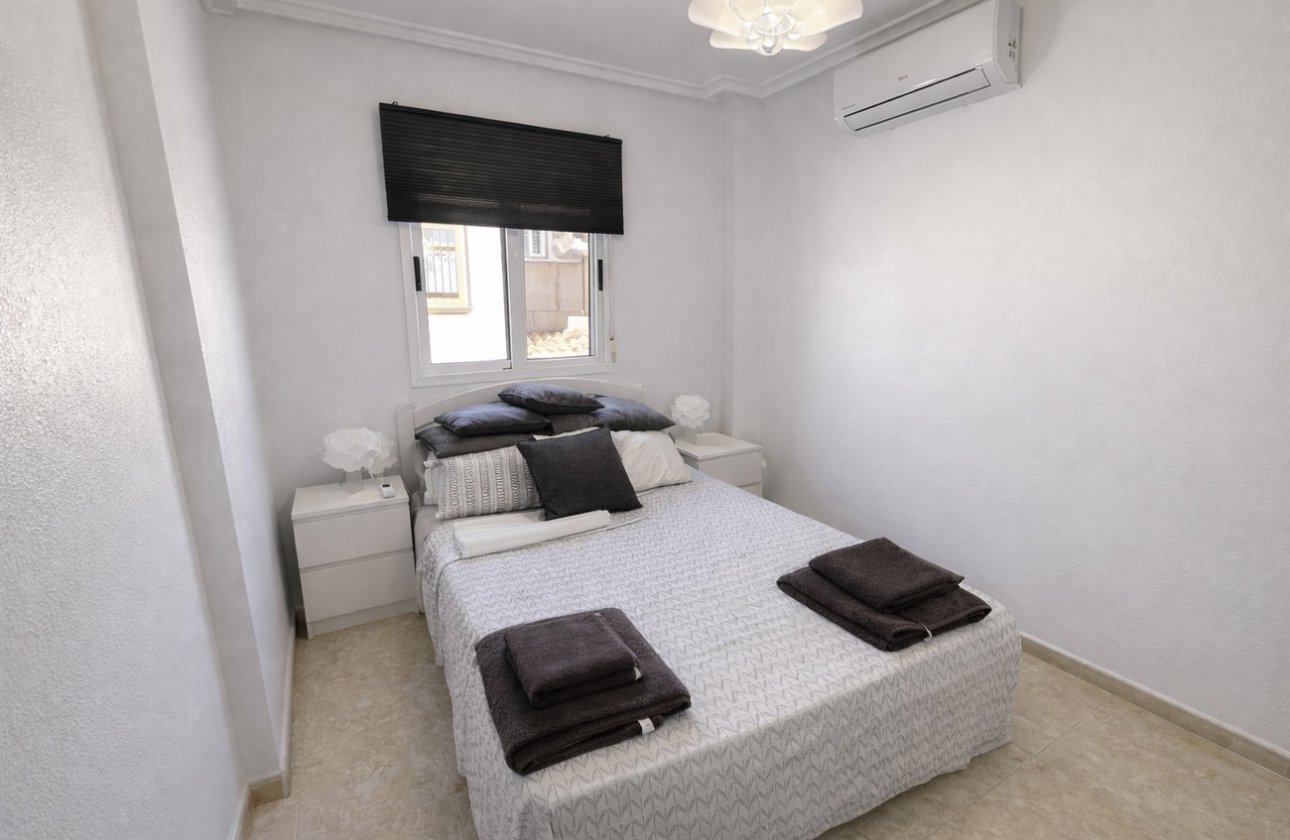 Revente - Quad House -
Orihuela Costa - Villa's San Jose IV