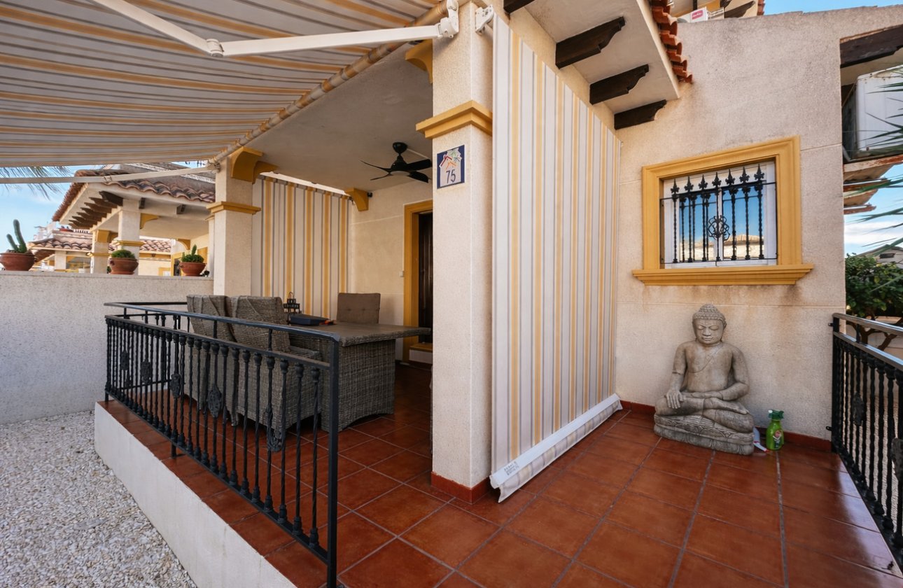 Revente - Quad House -
Orihuela Costa - Villa's San Jose IV