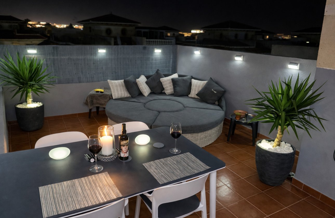 Revente - Quad House -
Orihuela Costa - Villa's San Jose IV