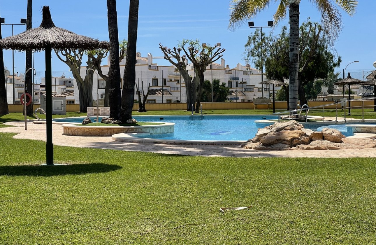 Revente - Quad House -
Orihuela Costa