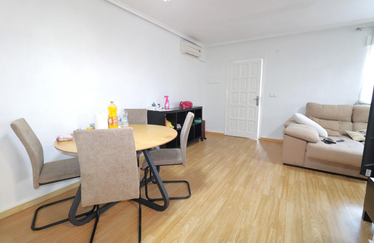 Revente - Quad House -
Torrevieja - Carrefour