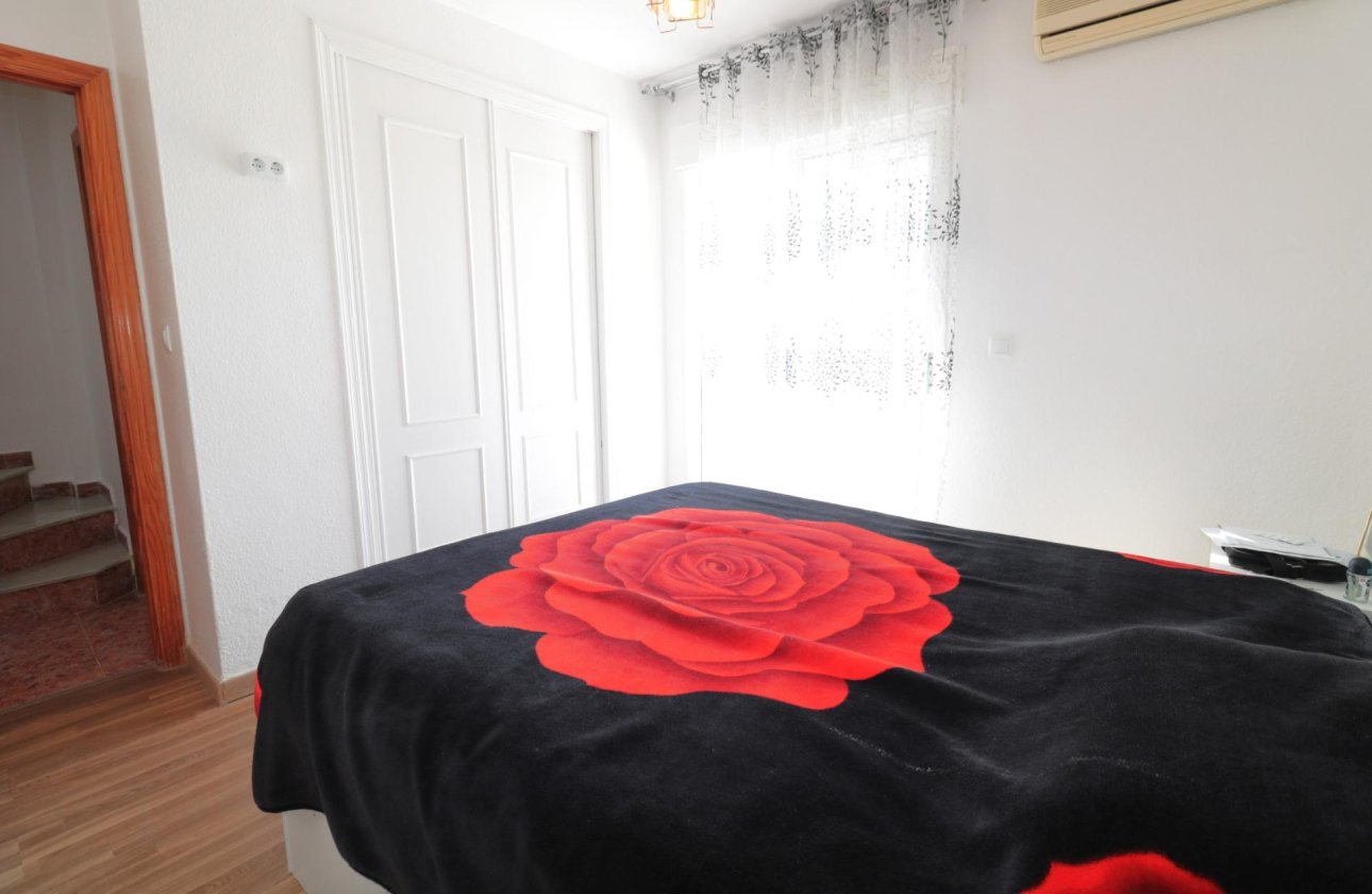 Revente - Quad House -
Torrevieja - Carrefour