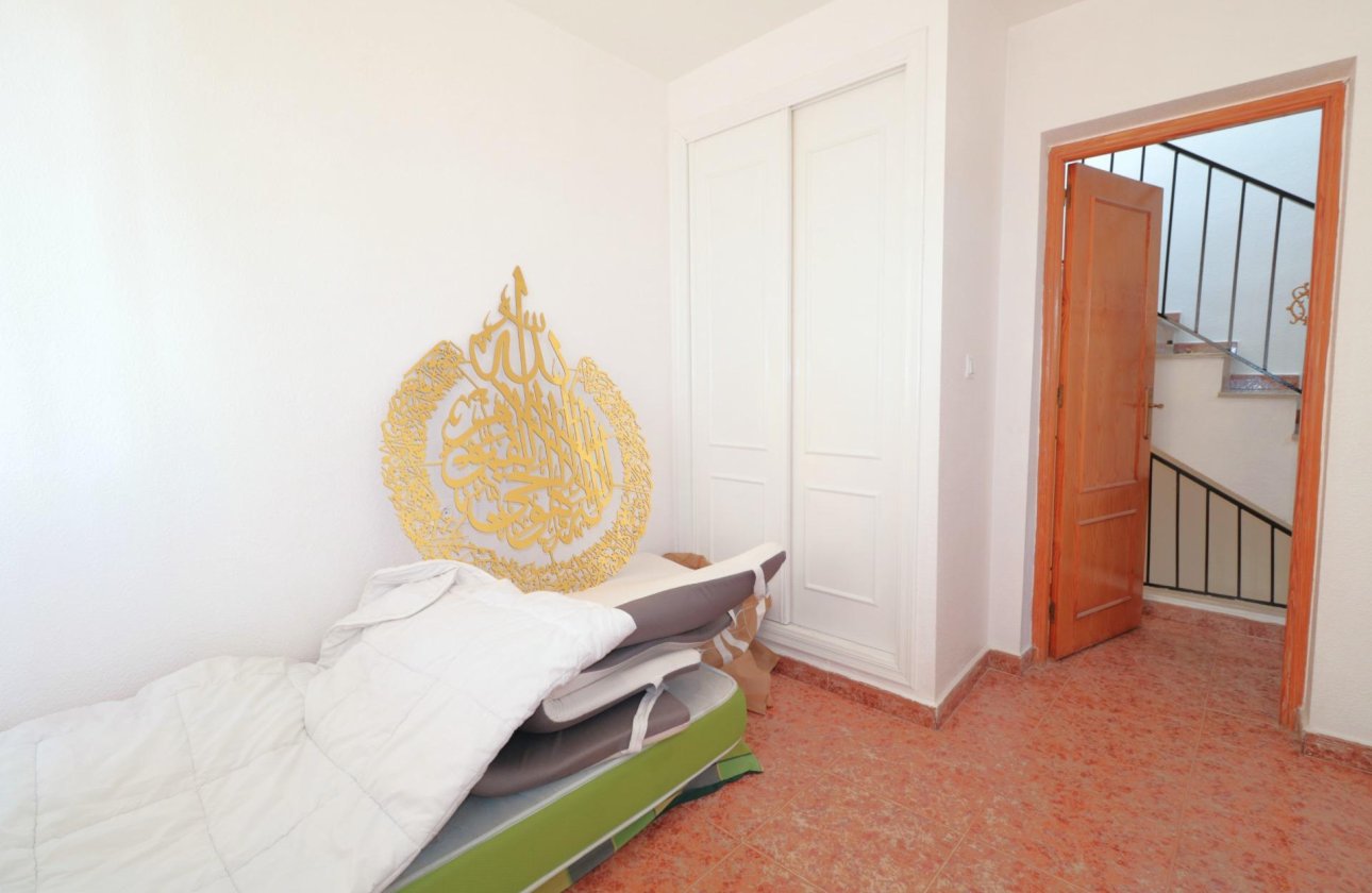 Revente - Quad House -
Torrevieja - Carrefour