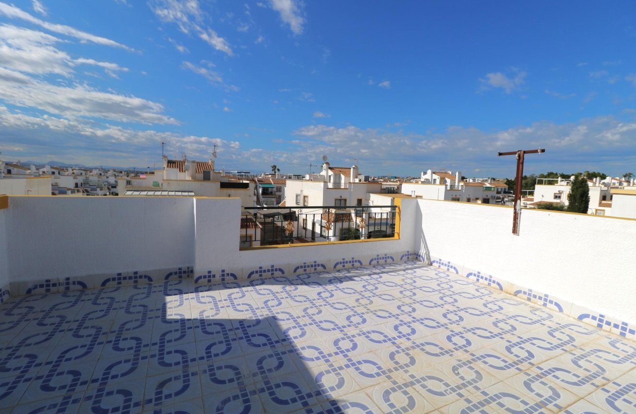 Revente - Quad House -
Torrevieja - Carrefour