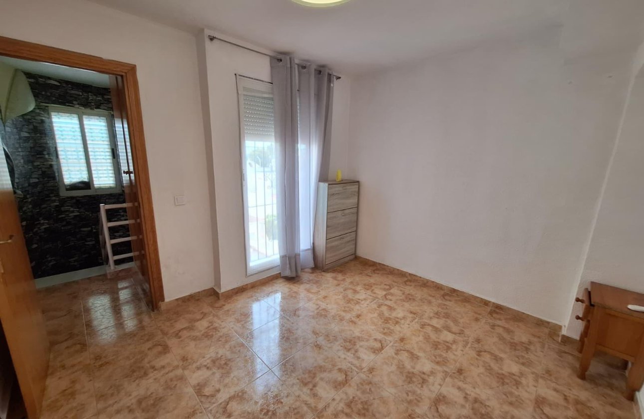 Revente - Quad House -
Torrevieja - Carrefour