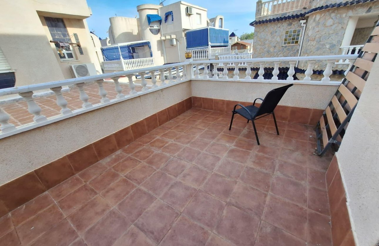 Revente - Quad House -
Torrevieja - Carrefour