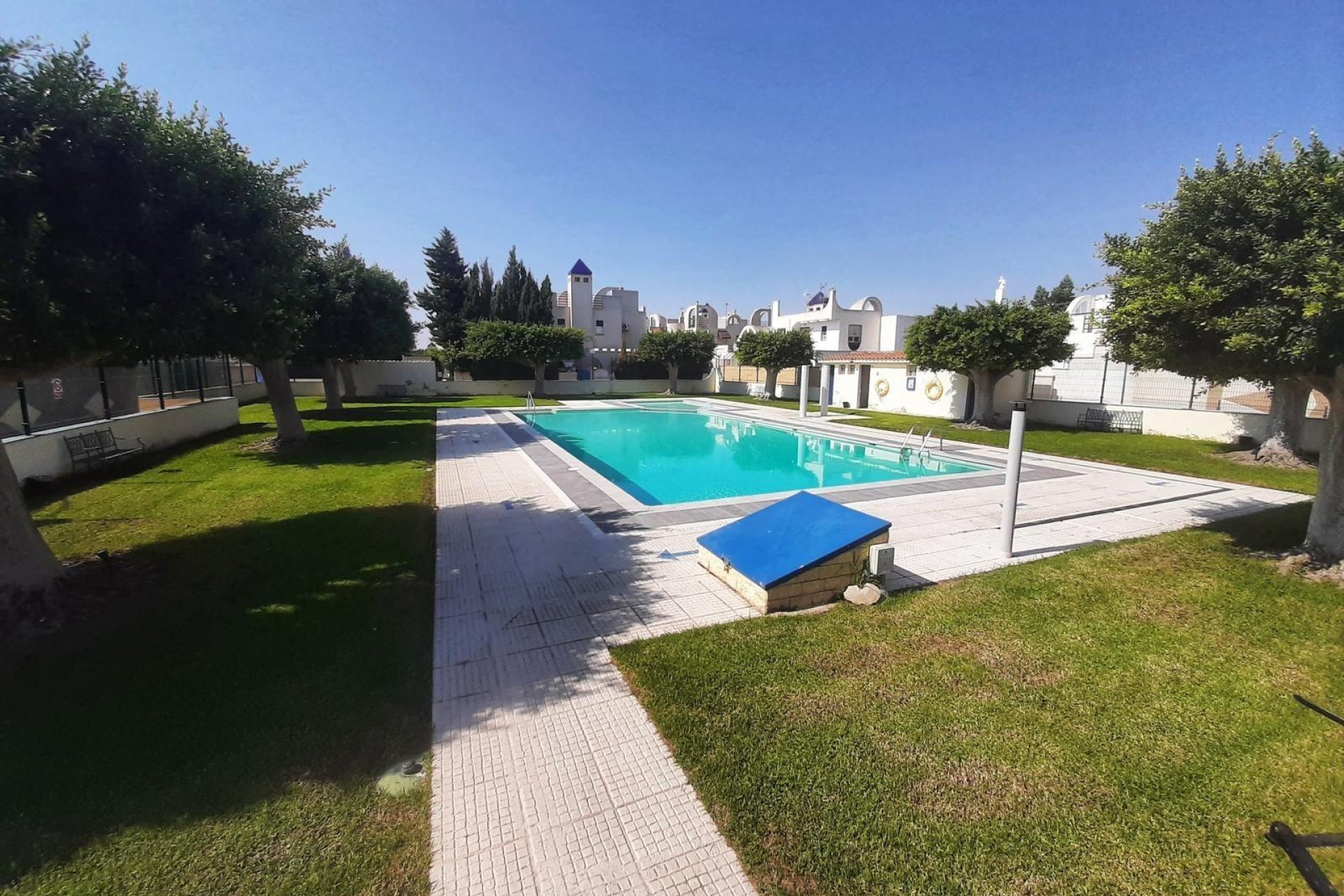 Revente - Quad House -
Torrevieja - Carrefour