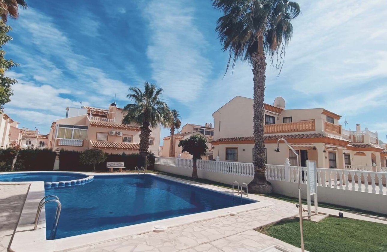 Revente - Quad Villa -
Playa Flamenca - Costa Blanca