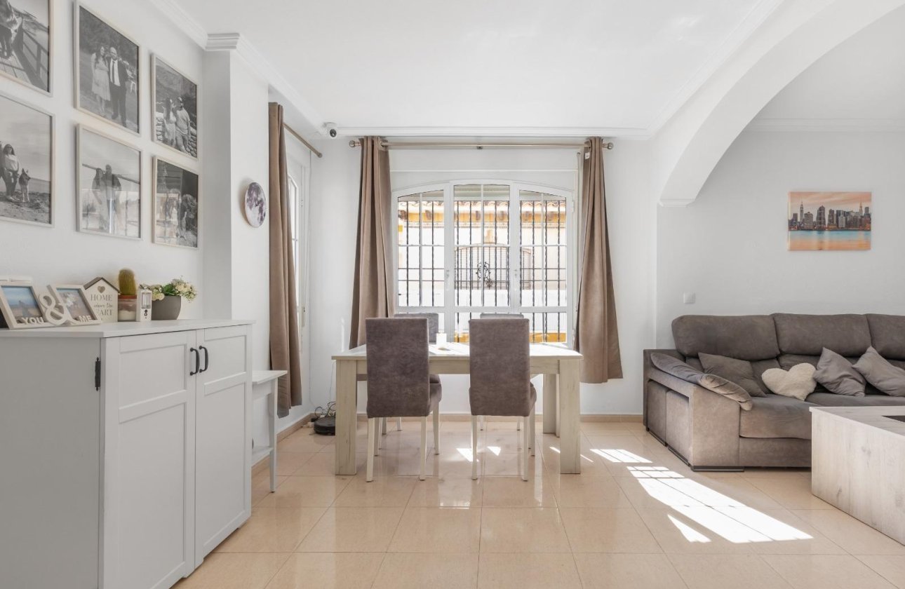 Revente - Semi Detached -
Cabo Roig - Lomas de Cabo Roig