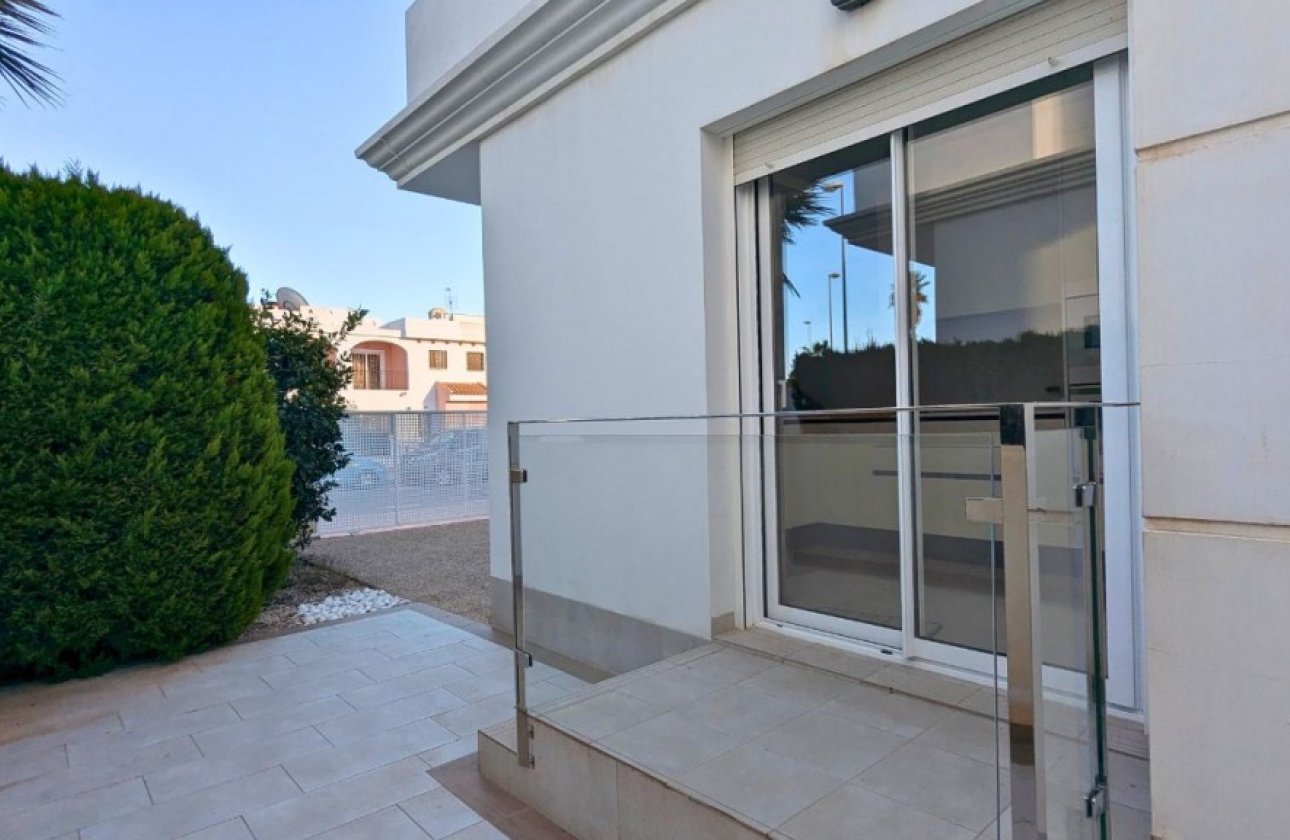 Revente - Semi Detached -
Ciudad Quesada - Costa Blanca