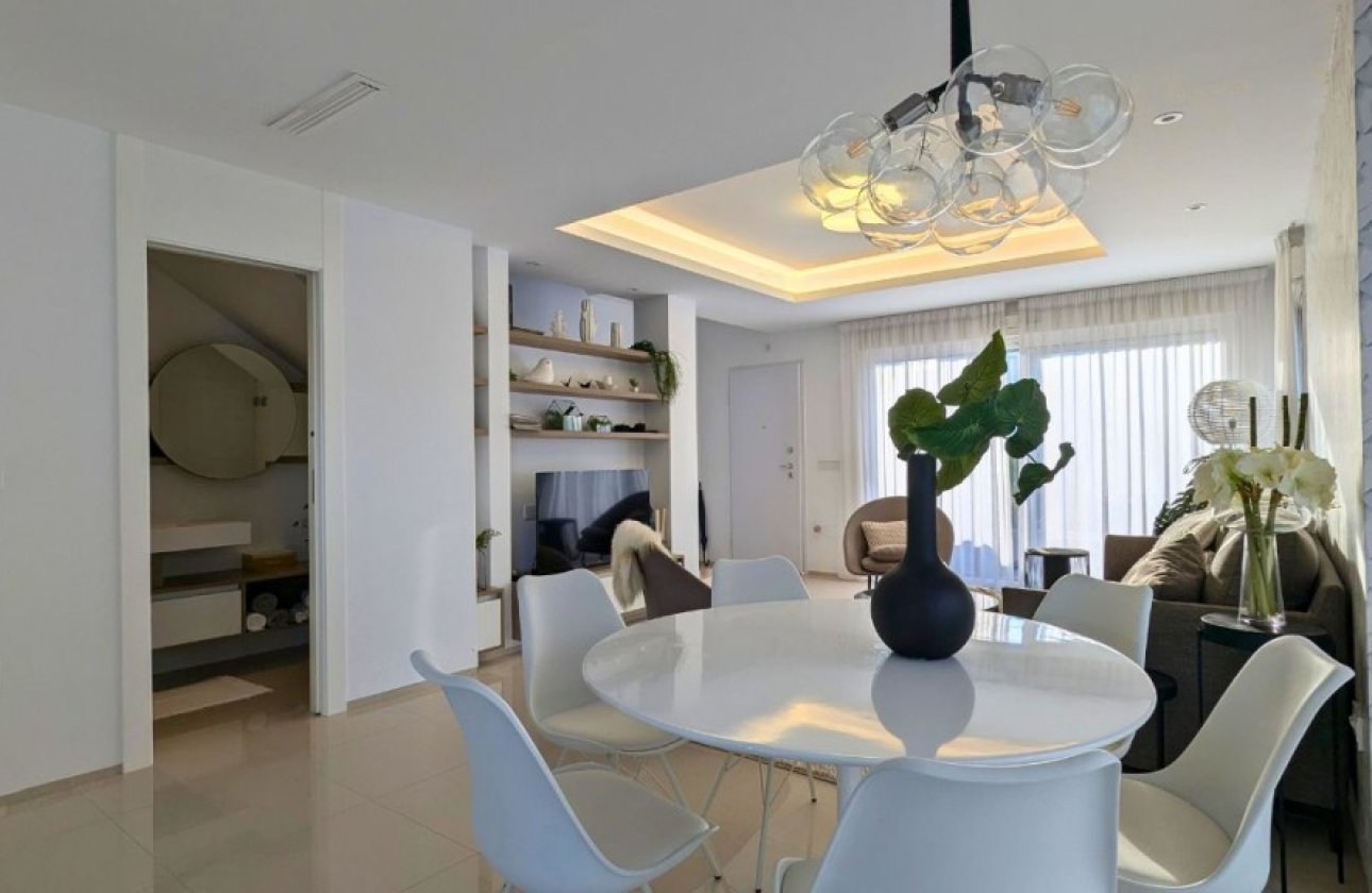 Revente - Semi Detached -
Ciudad Quesada - Costa Blanca