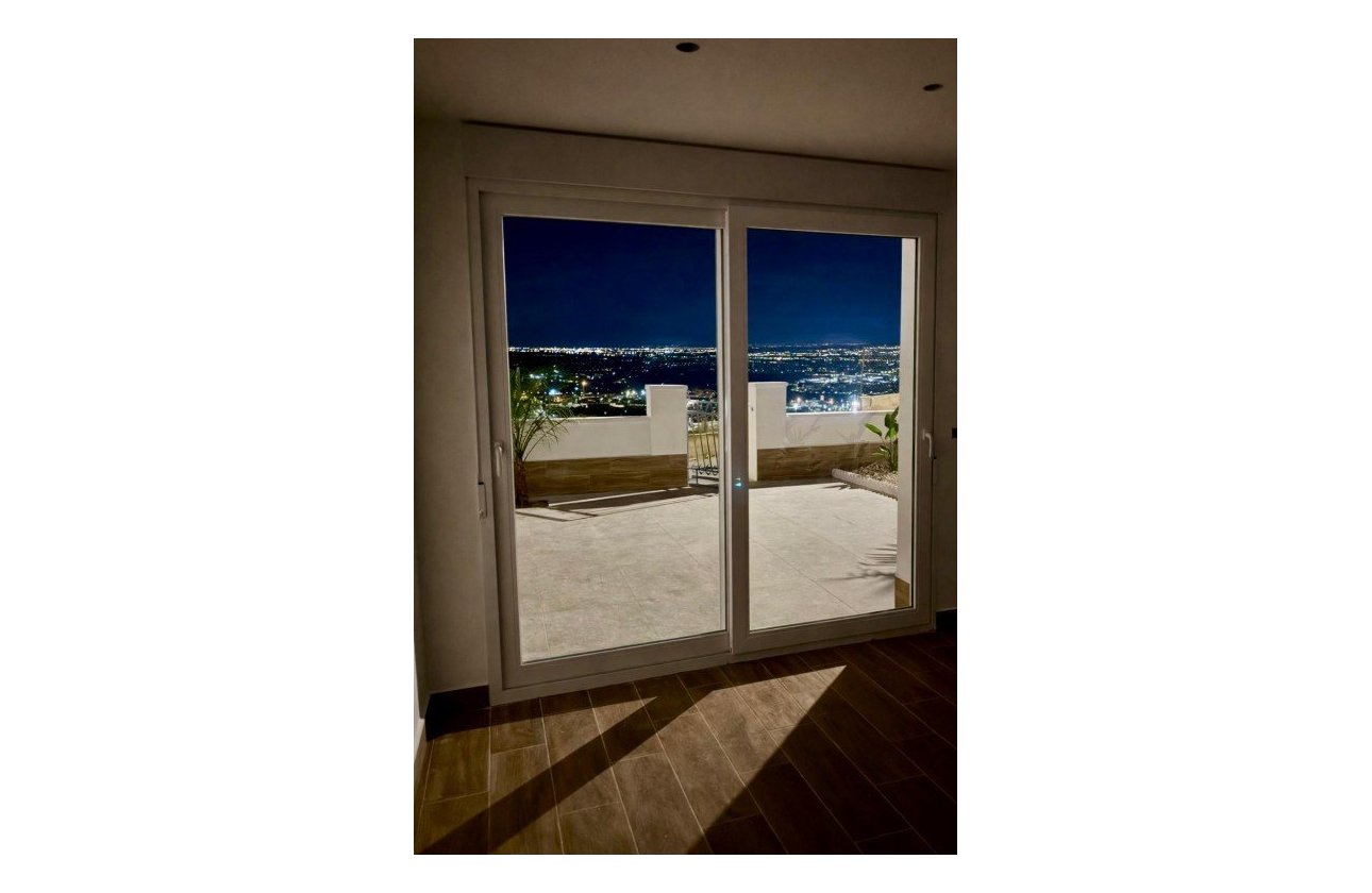 Revente - Semi Detached -
Ciudad Quesada - Costa Blanca