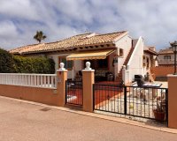 Revente - Semi Detached -
Lomas de Caboroig - Costa Blanca