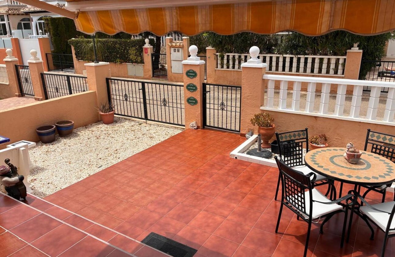 Revente - Semi Detached -
Lomas de Caboroig - Costa Blanca