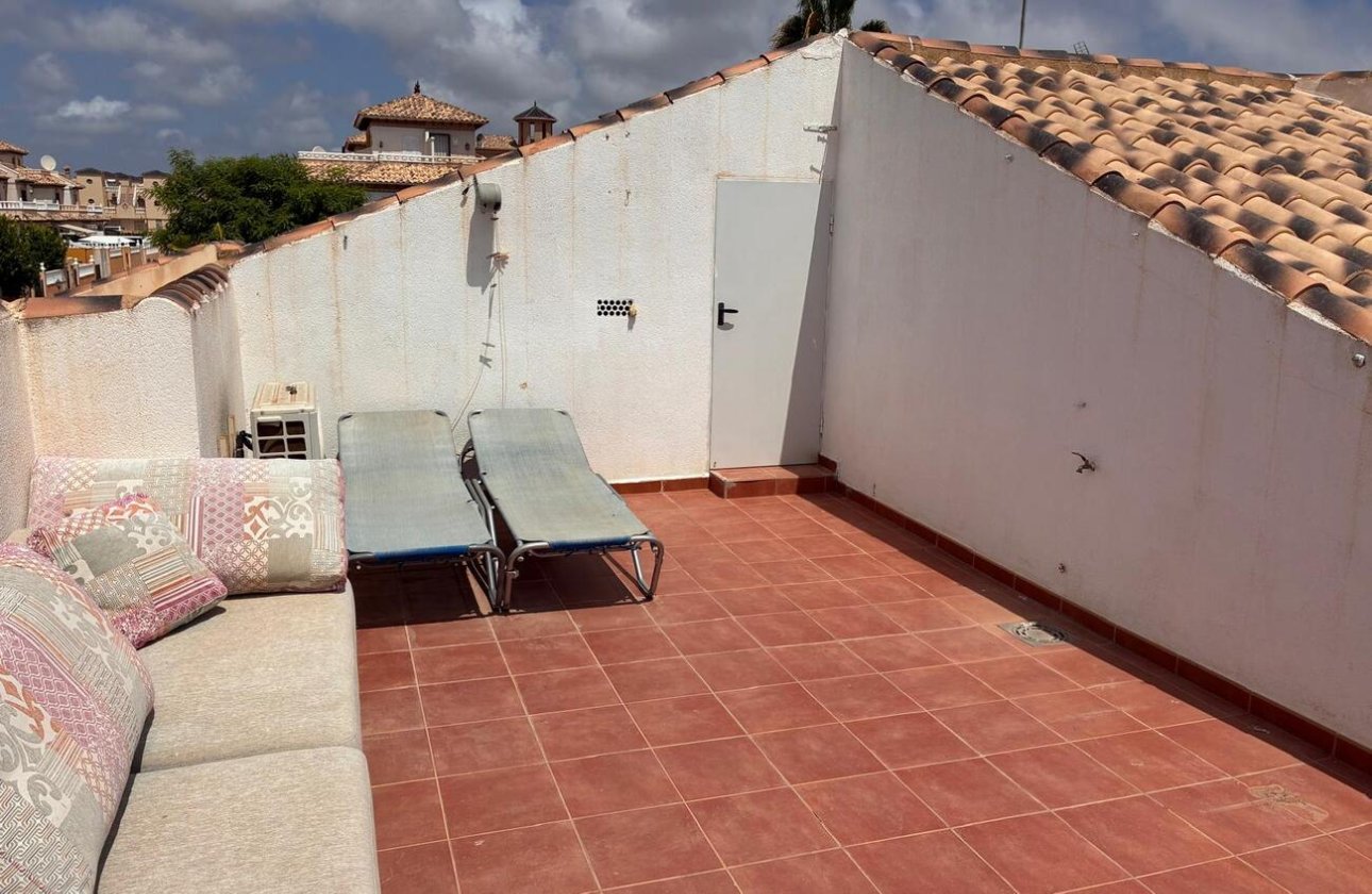 Revente - Semi Detached -
Lomas de Caboroig - Costa Blanca