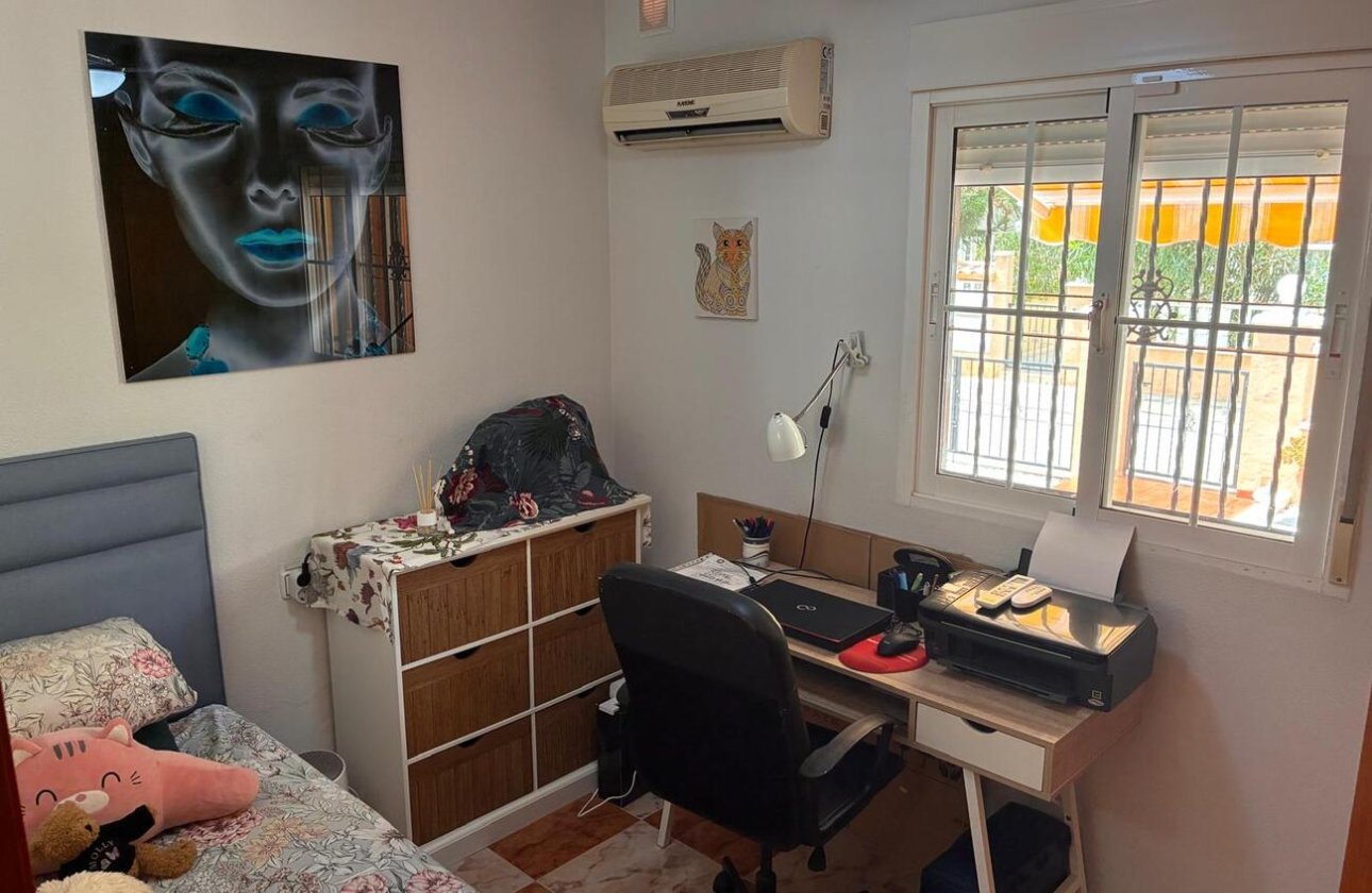 Revente - Semi Detached -
Lomas de Caboroig - Costa Blanca