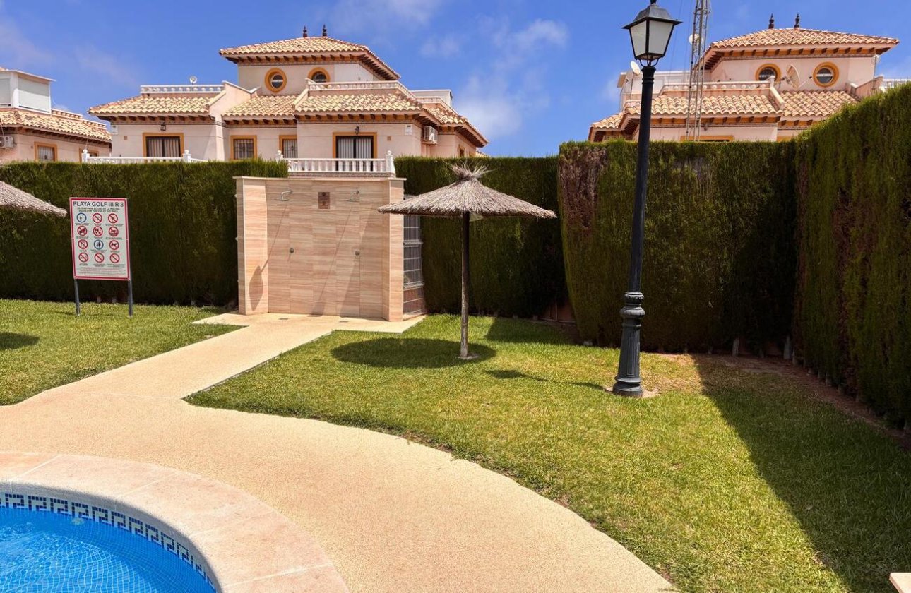 Revente - Semi Detached -
Lomas de Caboroig - Costa Blanca