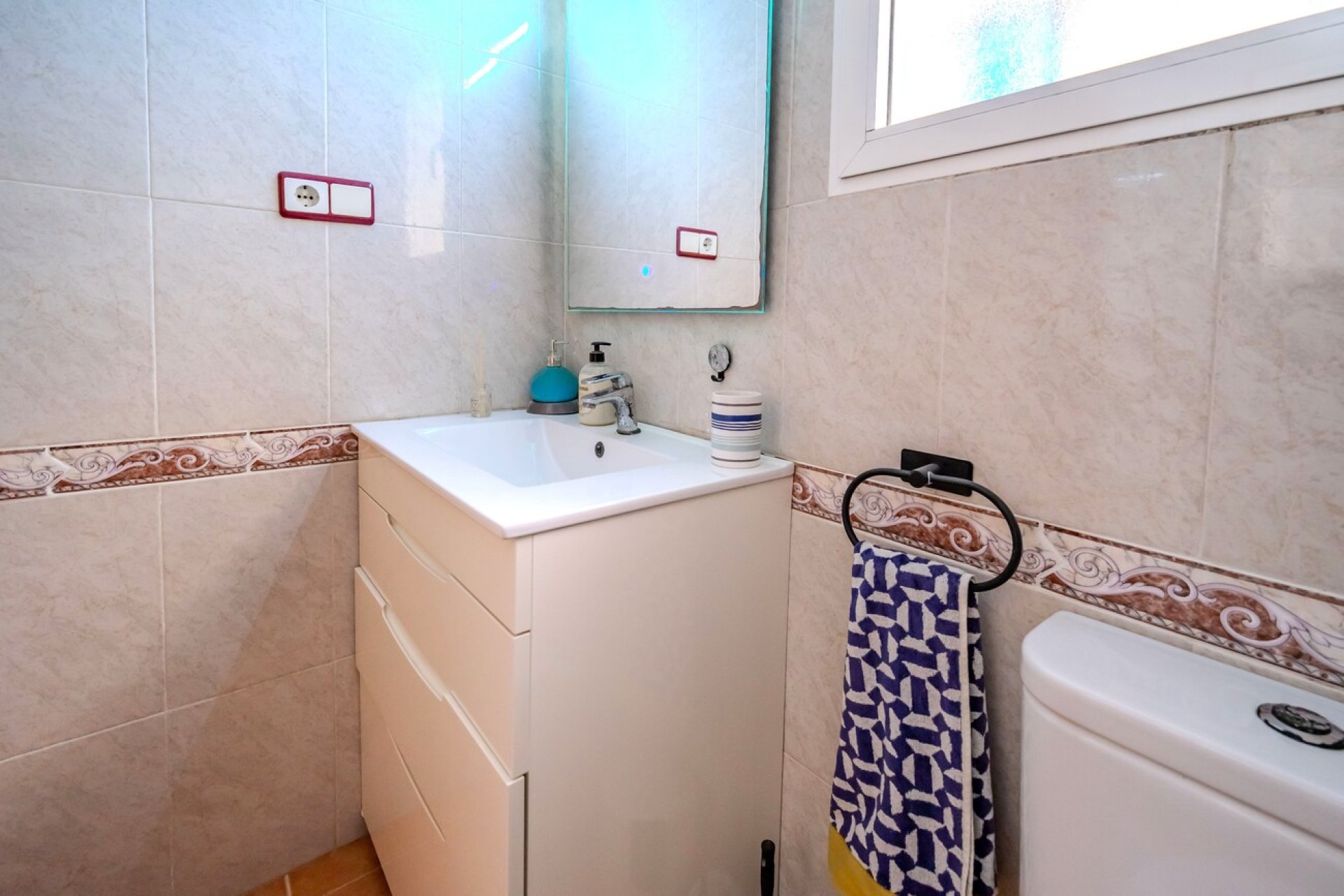 Revente - Semi Detached -
Los Altos - Res Valle de los pinos