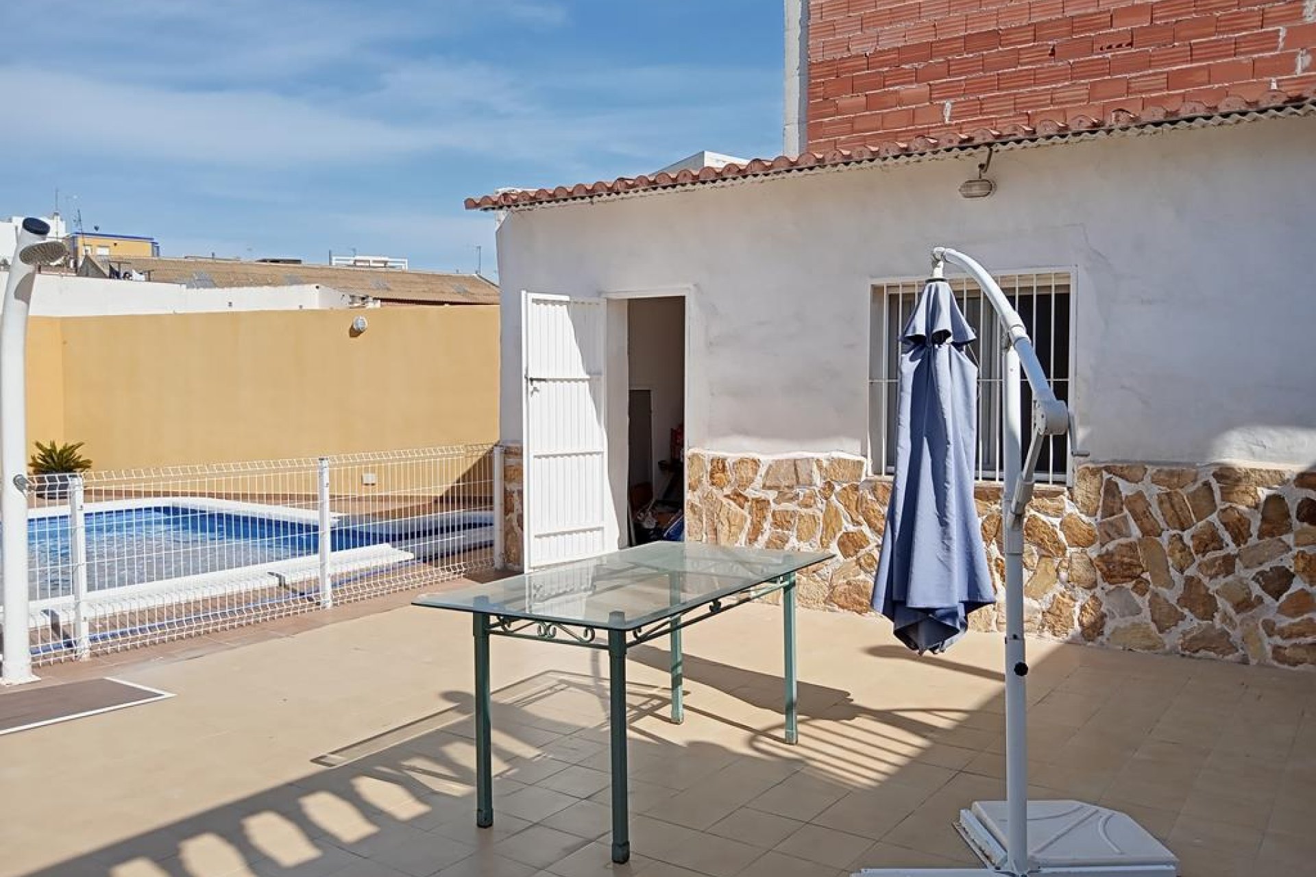 Revente - Semi Detached -
Los Montesinos - PUEBLO CENTRO