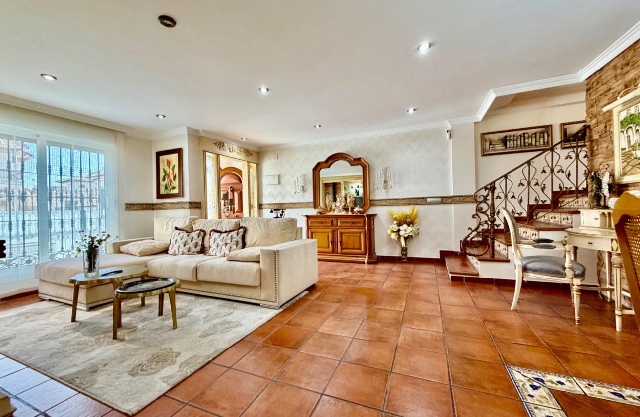 Revente - Semi Detached -
Orihuela Costa - La Zenia