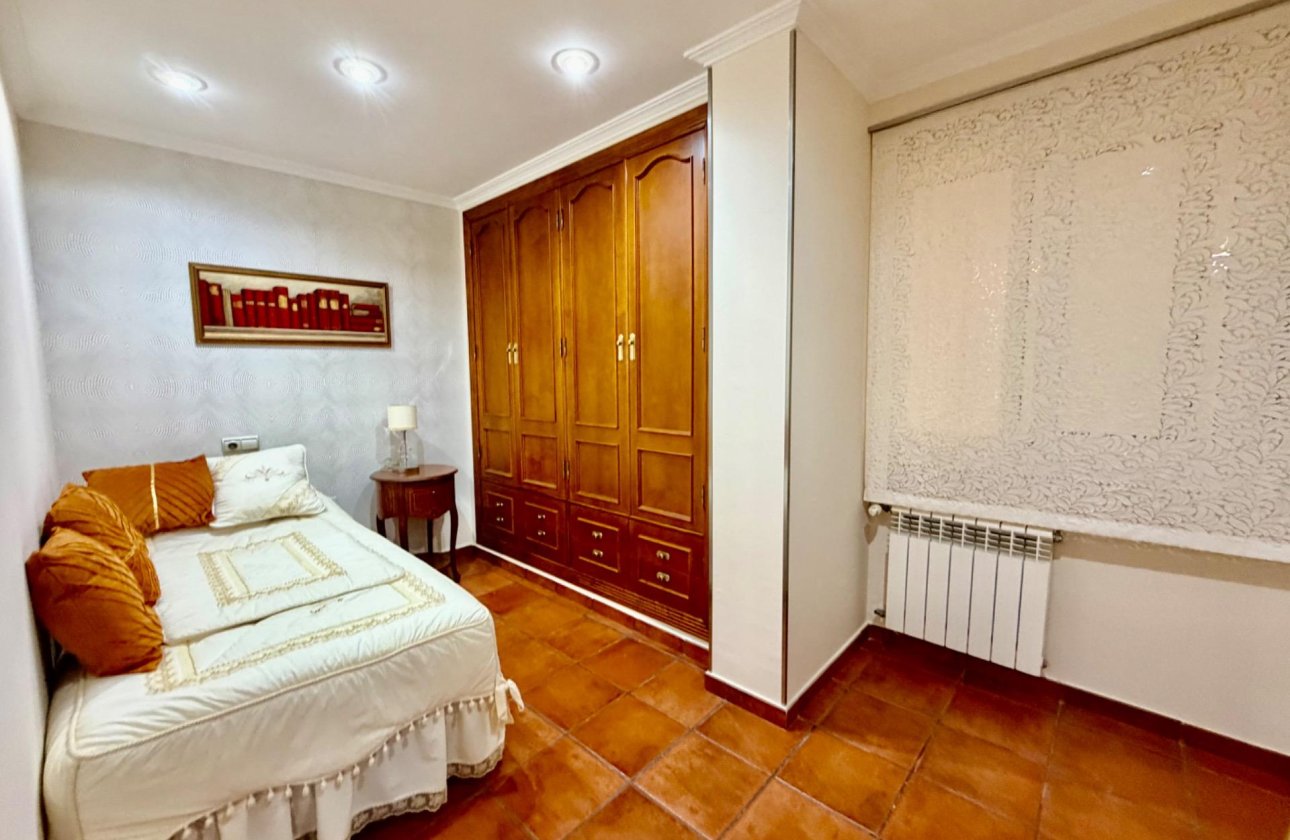 Revente - Semi Detached -
Orihuela Costa - La Zenia