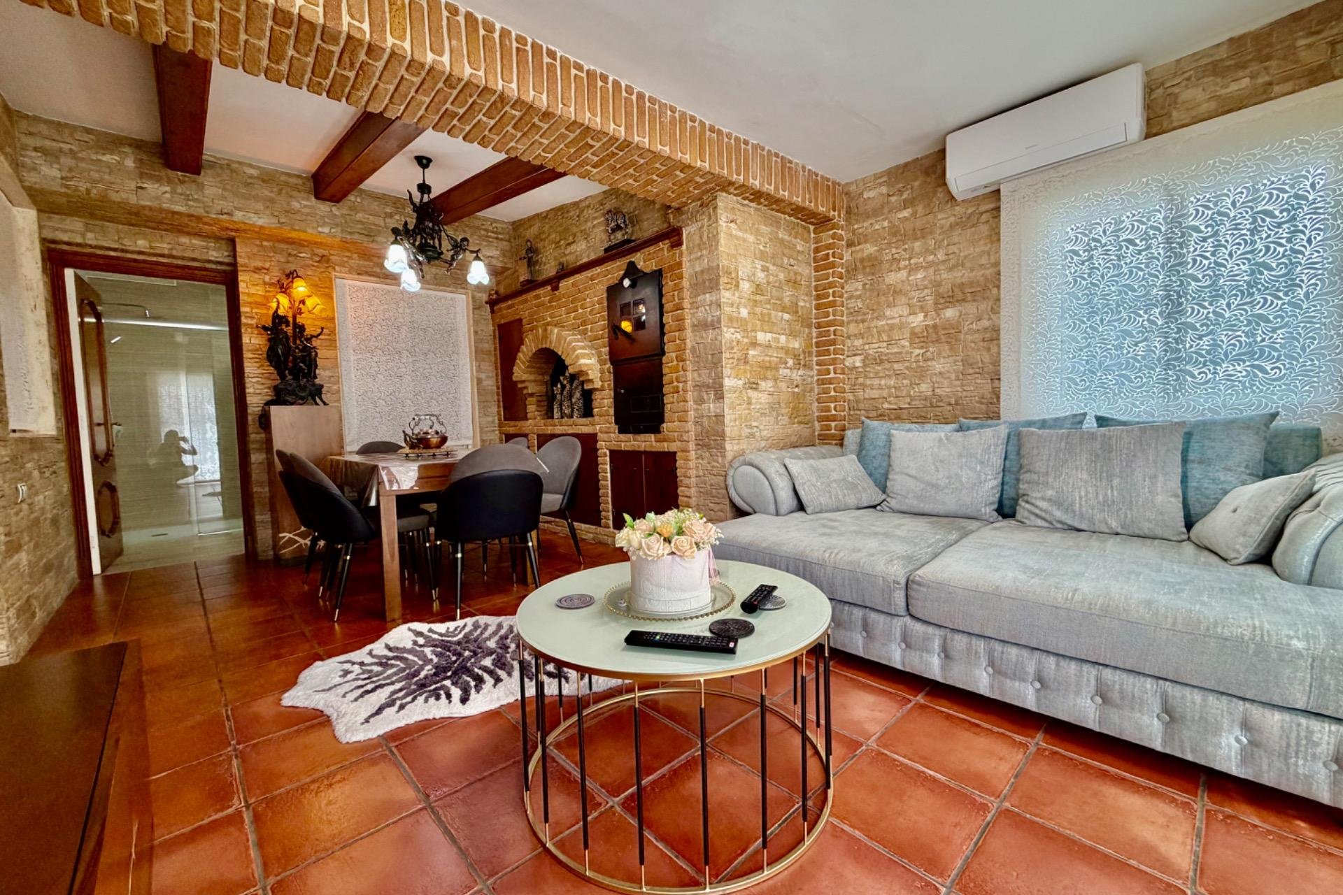 Revente - Semi Detached -
Orihuela Costa - La Zenia