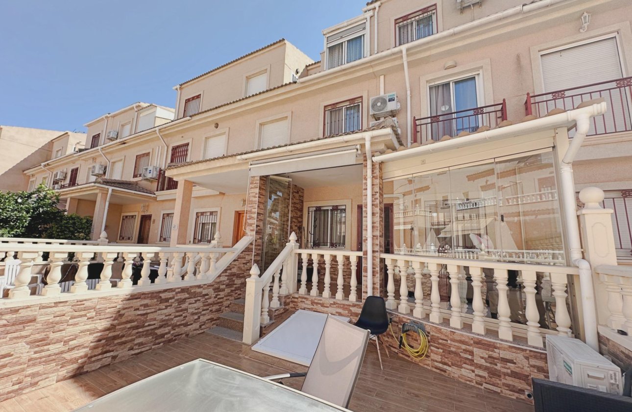 Revente - Semi Detached -
Orihuela Costa - La Zenia