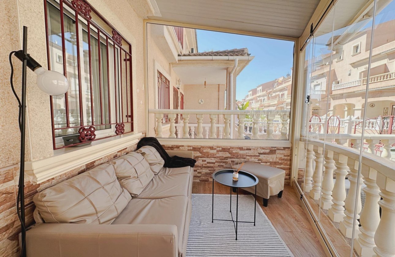 Revente - Semi Detached -
Orihuela Costa - La Zenia