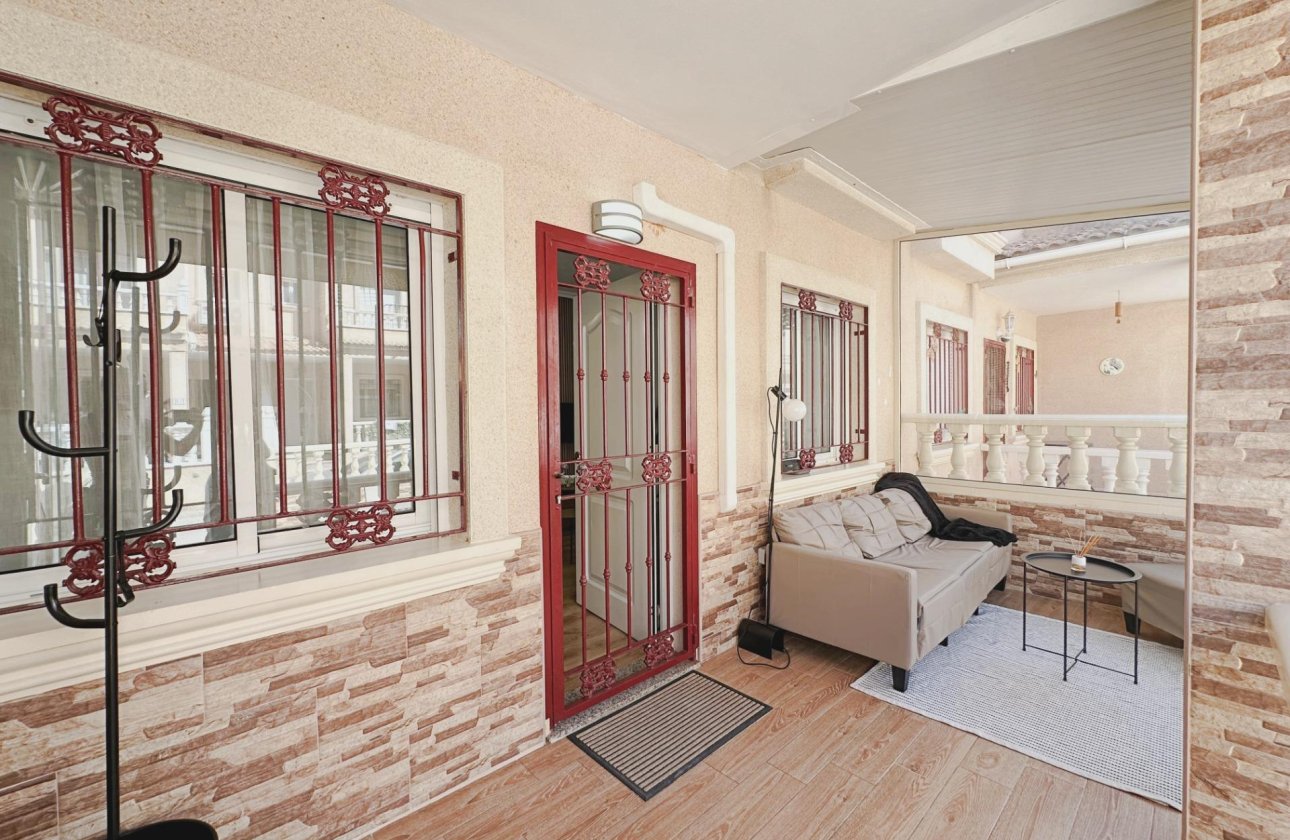 Revente - Semi Detached -
Orihuela Costa - La Zenia