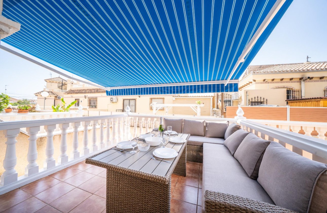 Revente - Semi Detached -
Orihuela Costa - Los Almendros-la Florida