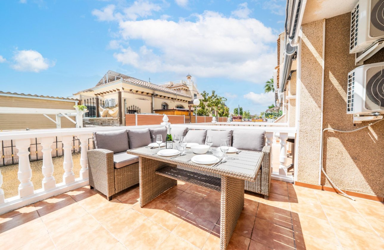 Revente - Semi Detached -
Orihuela Costa - Los Almendros-la Florida