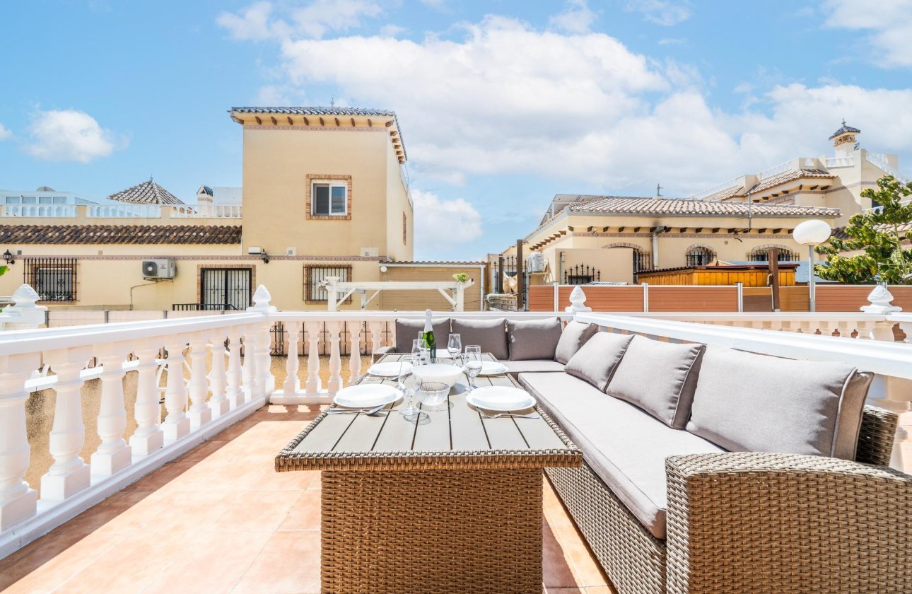 Revente - Semi Detached -
Orihuela Costa - Los Almendros-la Florida