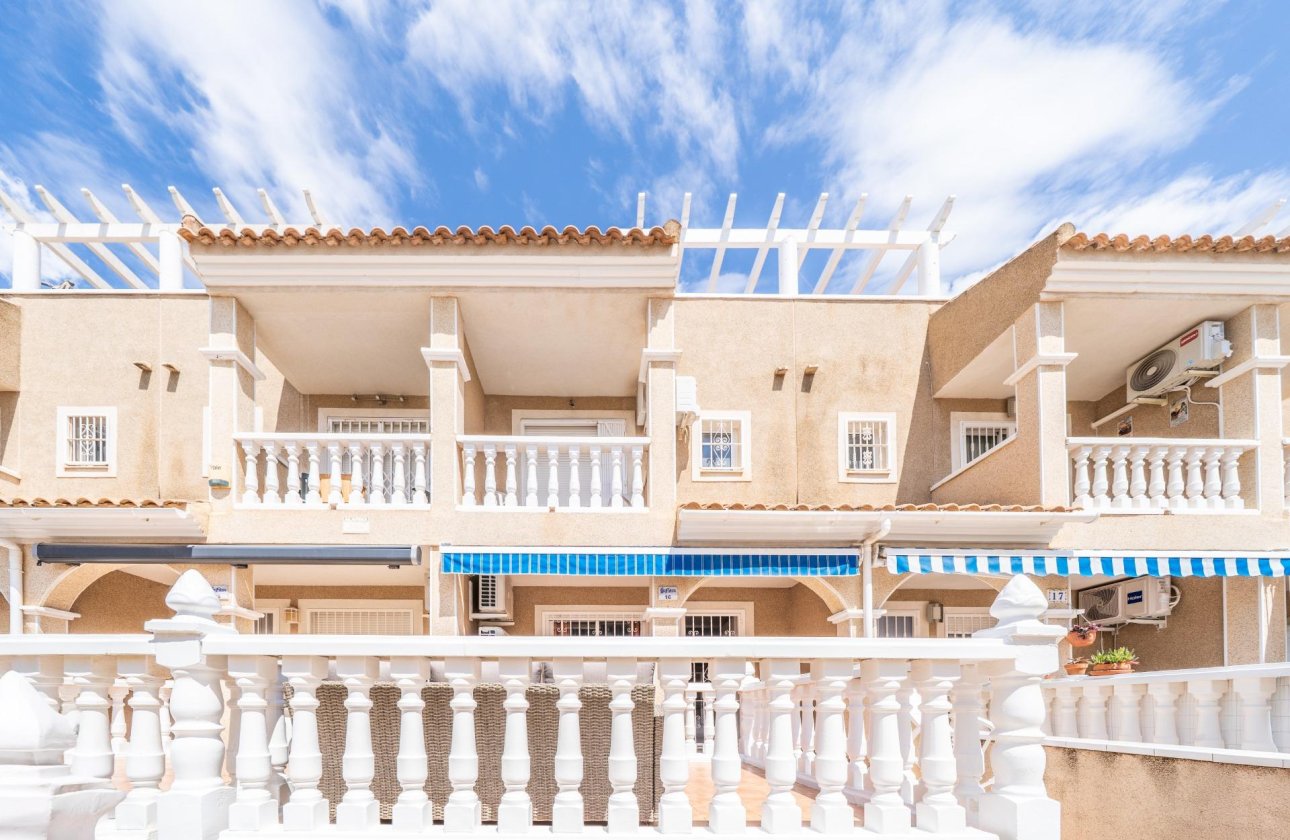 Revente - Semi Detached -
Orihuela Costa - Los Almendros-la Florida