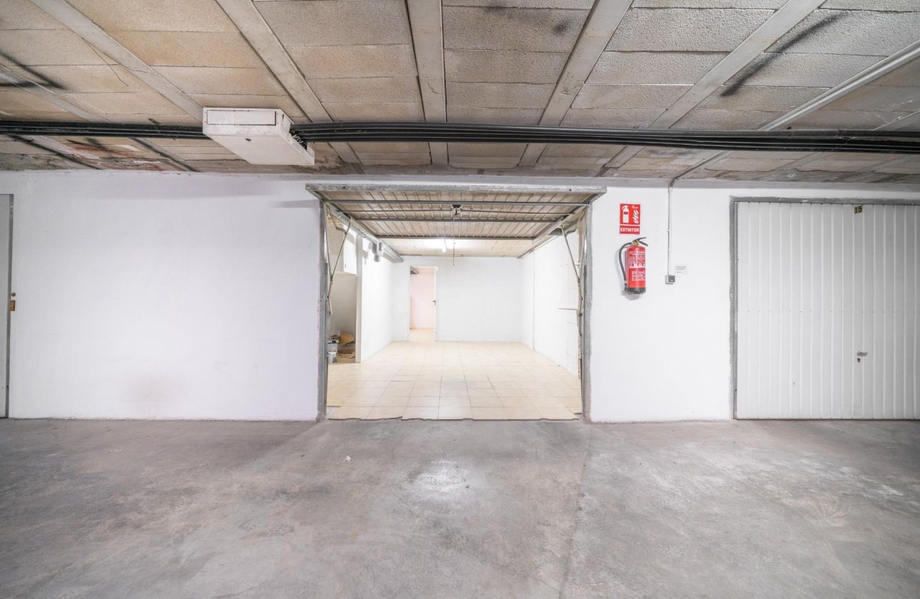 Revente - Semi Detached -
Orihuela Costa - Los Almendros-la Florida