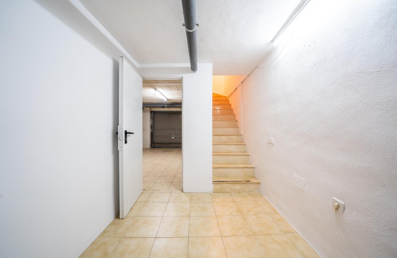 Revente - Semi Detached -
Orihuela Costa - Los Almendros-la Florida