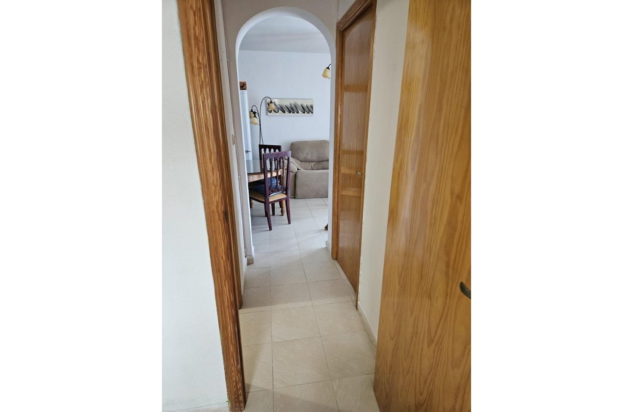 Revente - Semi Detached -
Orihuela Costa - Los Altos