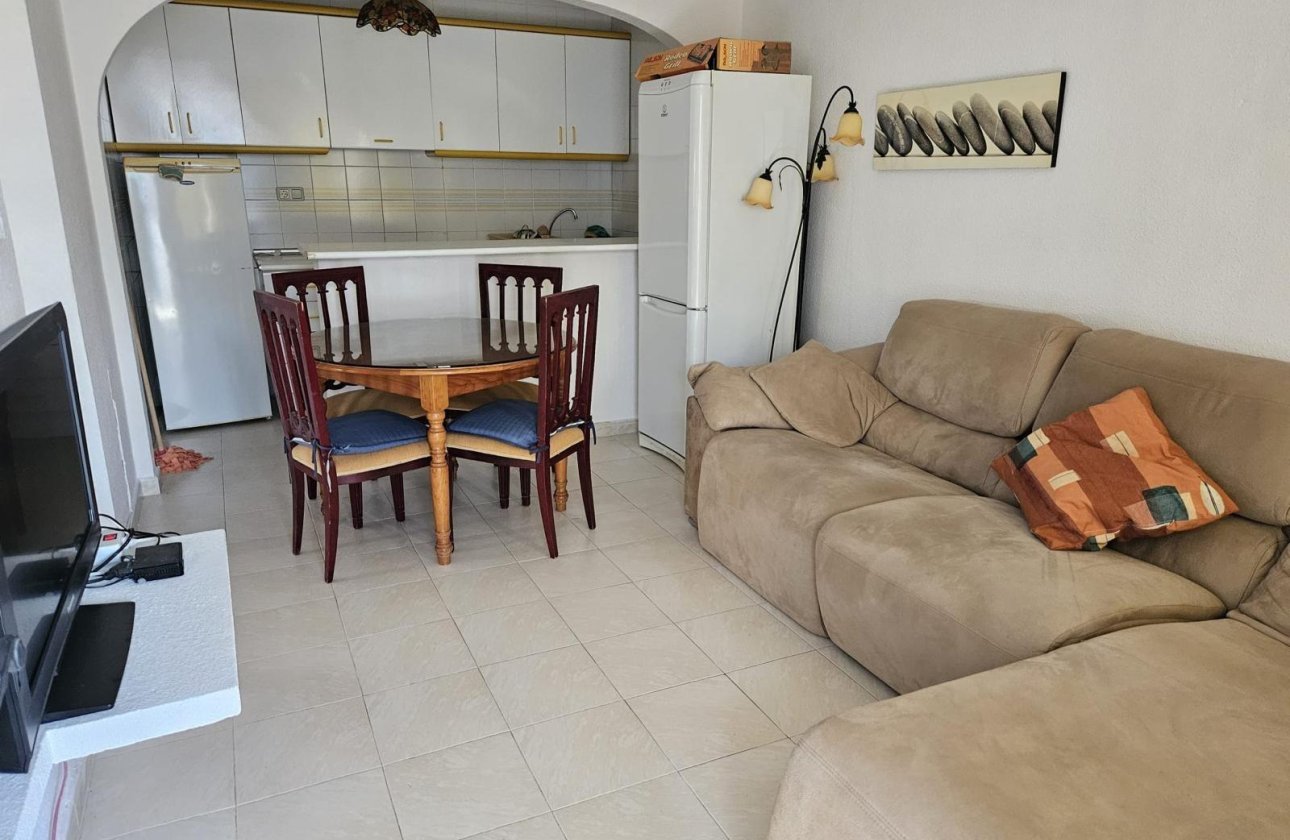 Revente - Semi Detached -
Orihuela Costa - Los Altos