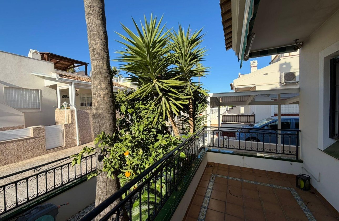 Revente - Semi Detached -
Orihuela Costa - Playa Flamenca