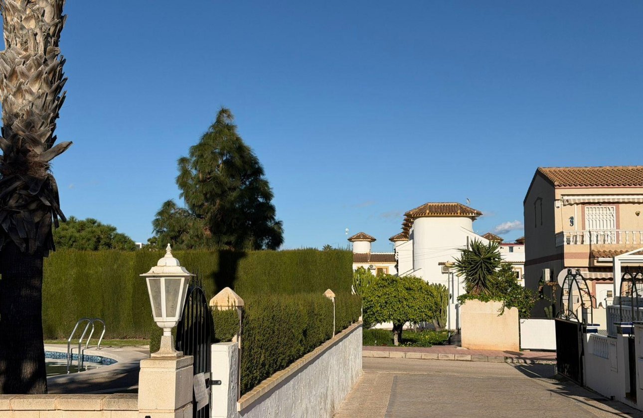 Revente - Semi Detached -
Orihuela Costa - Playa Flamenca