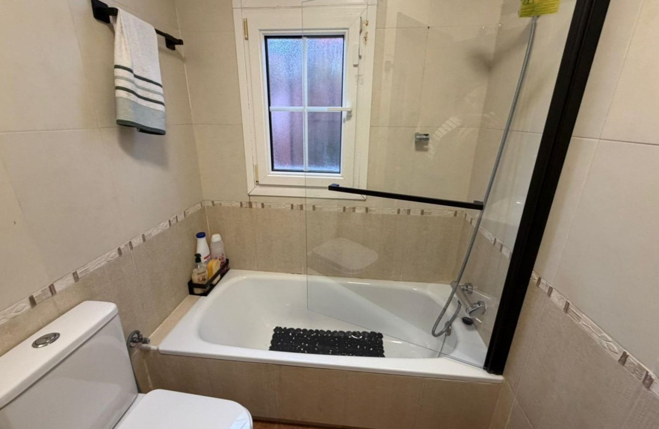 Revente - Semi Detached -
Orihuela Costa - Villamartín