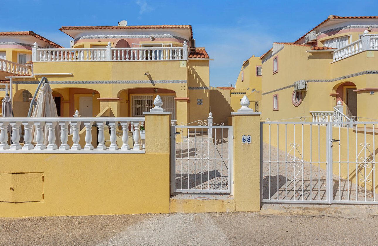 Revente - Semi Detached Penthouse -
Orihuela Costa - Costa Blanca